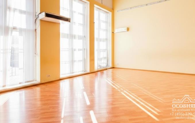 на улице Талалихина, 28, площадь 4388 м