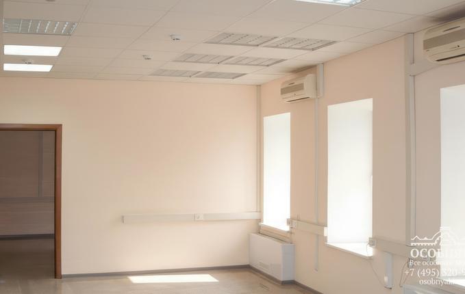 на Старой Басманной улице, 38, площадь 1365 м