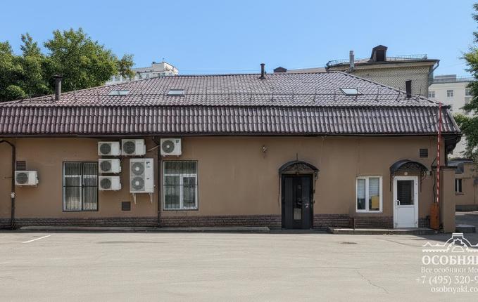 на Маленковской улице, 32, площадь 422 м