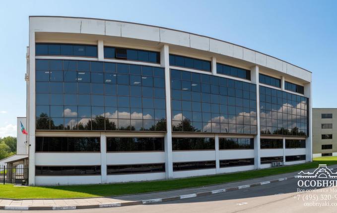 на Профсоюзной улице, 125, площадь 7400 м