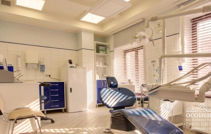 на улице Льва Толстого, 10, площадь 651 м