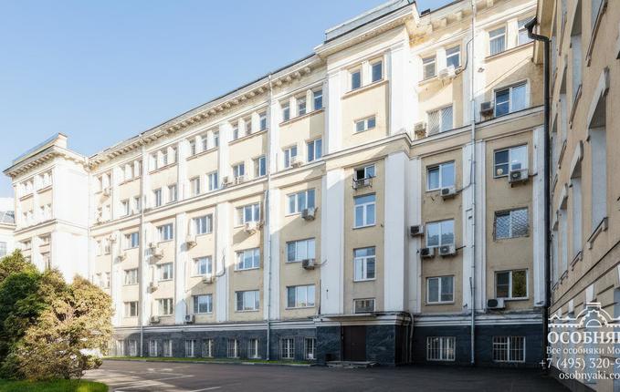 на Баррикадной улице, 8с5А, площадь 237 м