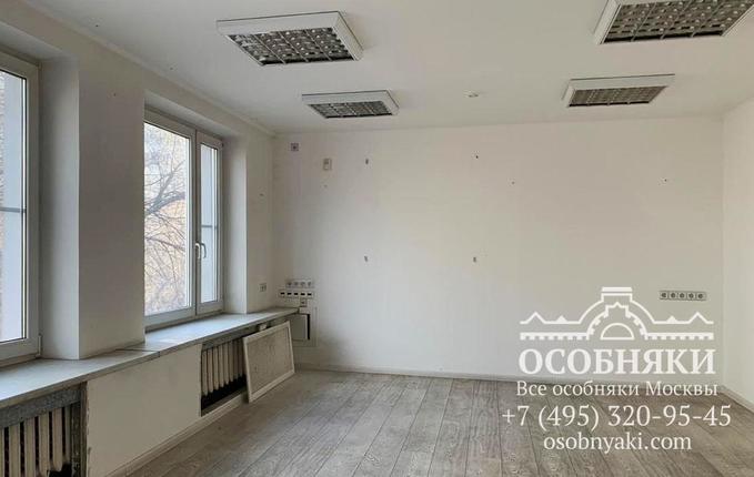 на улице Народного Ополчения, 29, площадь 2864 м