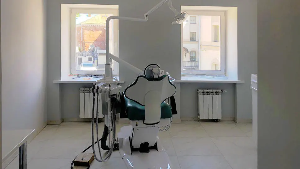 До продажи особняк занимала медицинская клиника