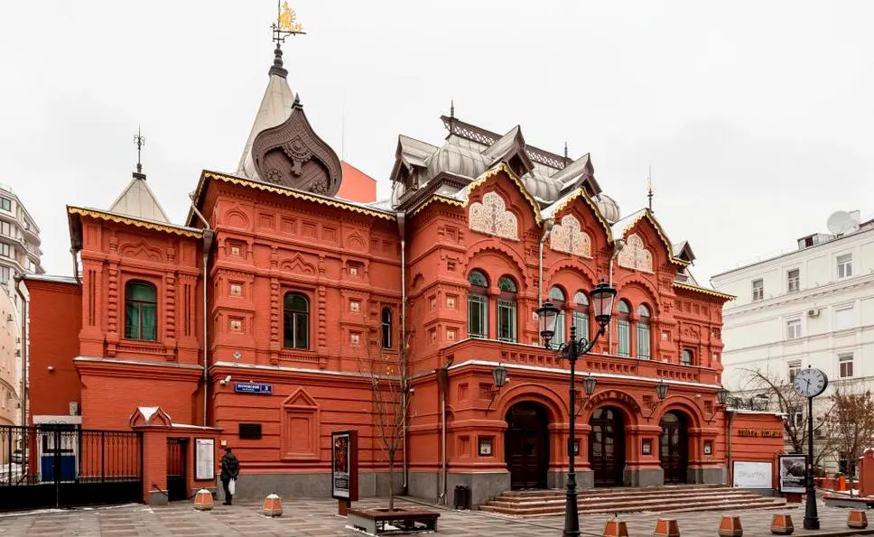 Историческое здание Театра Наций