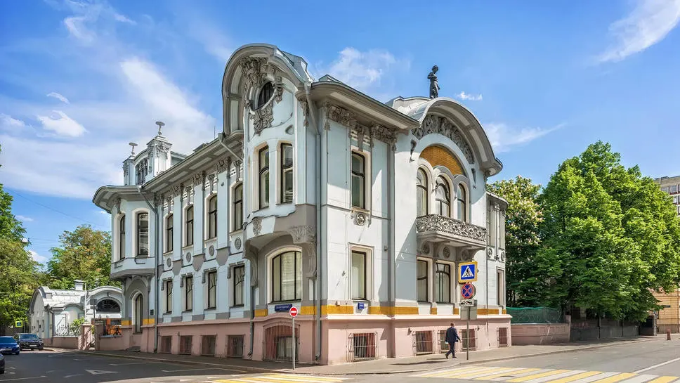 Особняк Ивана Миндовского. Памятник модерна под флагами Новой Зеландии