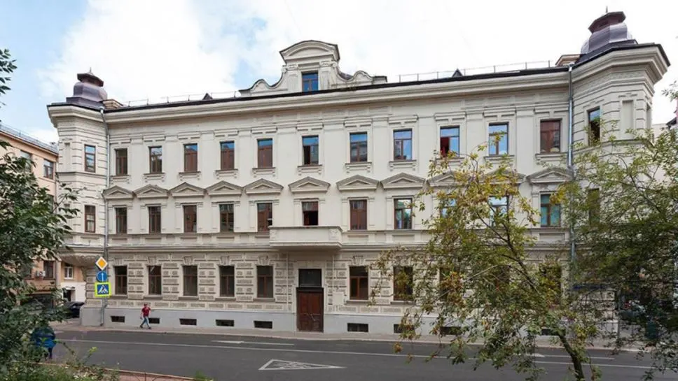 Особняк построен в 1893 году